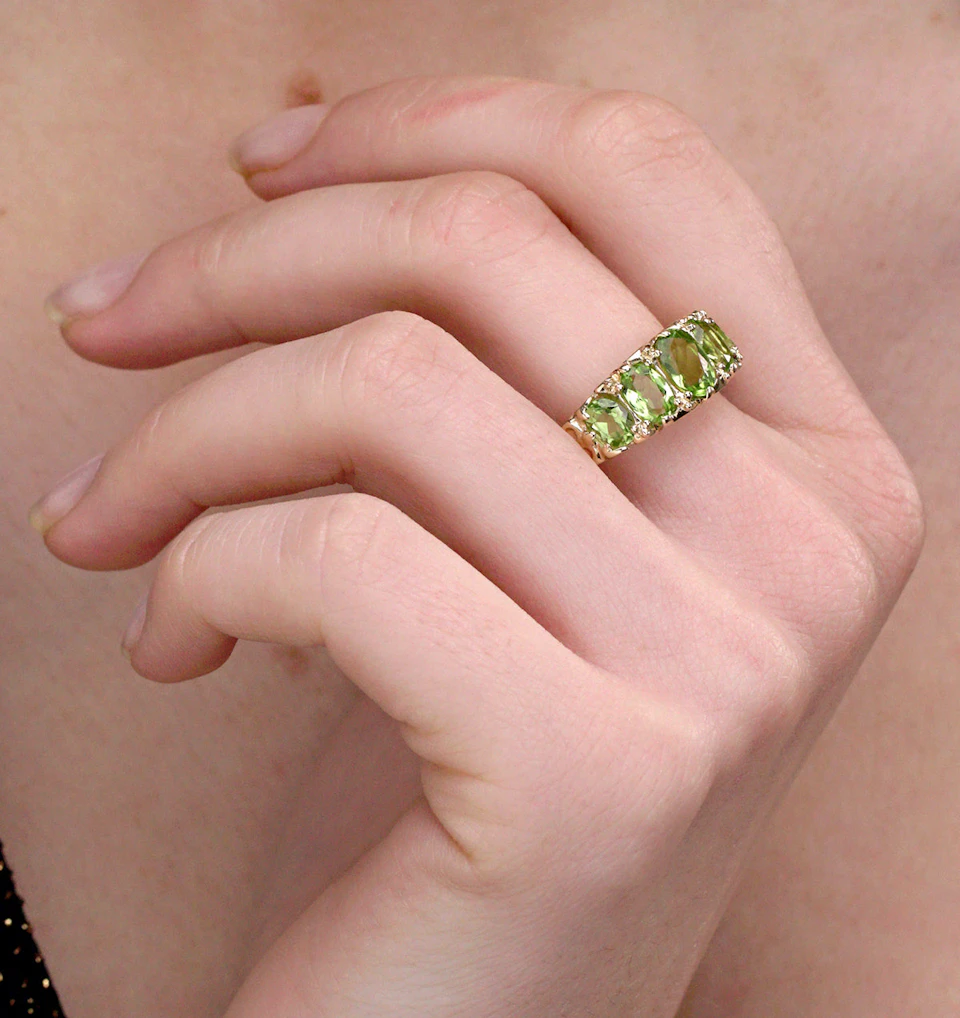 Peridot 2.72CT 9K Yellow Gold Ring