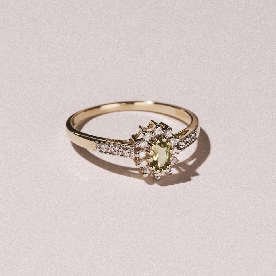 Peridot 5 x 3mm And Diamond 9K Yellow Gold Ring A4213