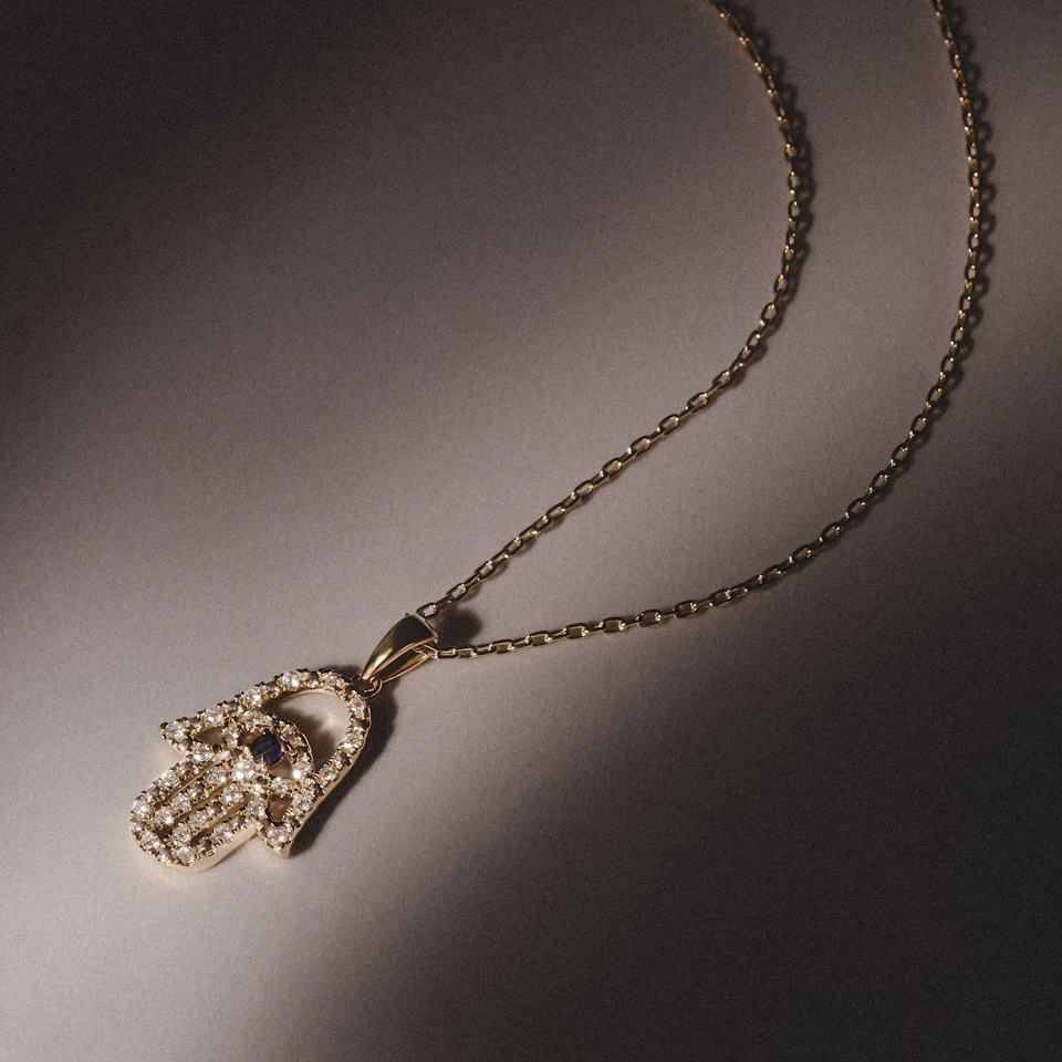 Hamsa Fortune 0.05ct Sapphire and 0.25ct Lab Grown Diamond Pendant Necklace in 18K Gold Vermeil
