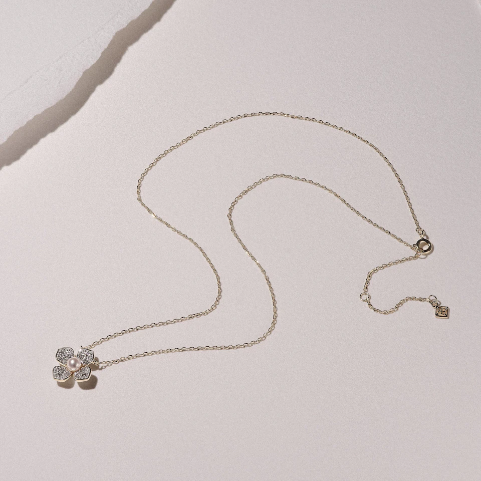 Eden 0.50ct Round Pearl and Lab Diamond Floral Necklace in 18K Gold Vermeil