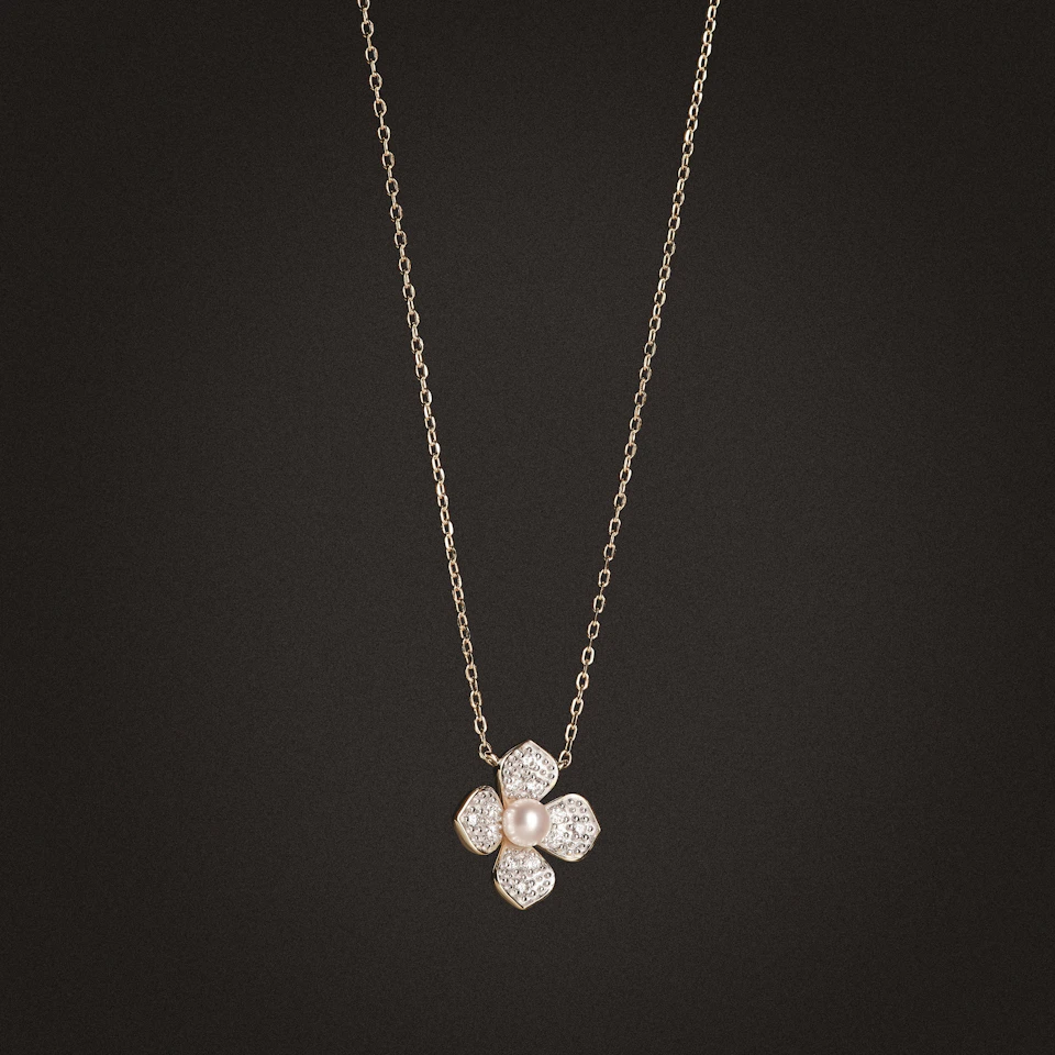 Eden 0.50ct Round Pearl and Lab Diamond Floral Necklace in 18K Gold Vermeil