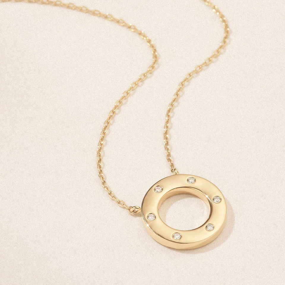 Élan 0.06ct Lab Diamond Circle Necklace in 18K Gold Vermeil