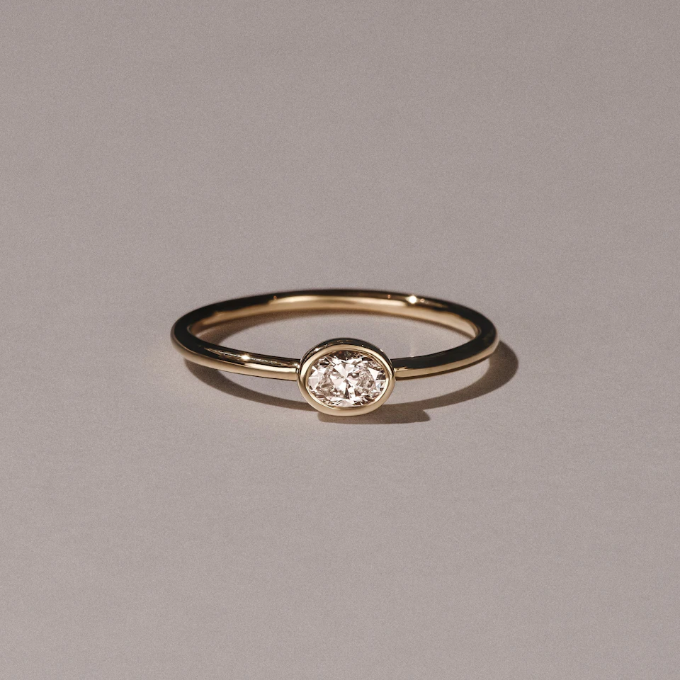 Horizon Oval Cut Lab Diamond Solitaire Ring 0.25ct H/SI in 9K Gold