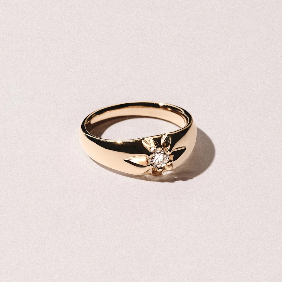 Lab Diamond Signet Ring 0.25ct Round Cut in 18K Gold Vermeil