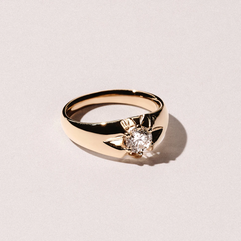 Lab Diamond Signet Ring 0.50ct Round Cut in 18K Gold Vermeil