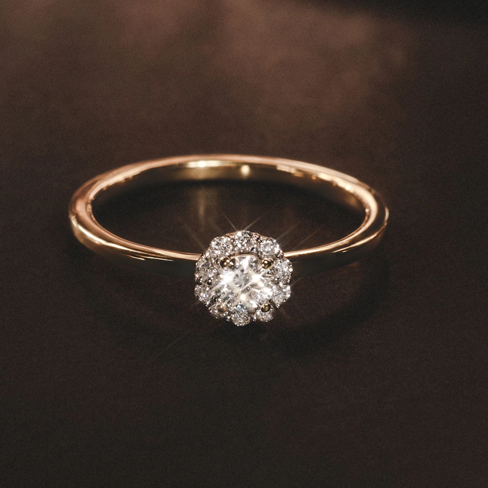 The Fleur Halo 0.30ct  H/SI Round Cut Lab Diamond Ring in 18K Gold Vermeil