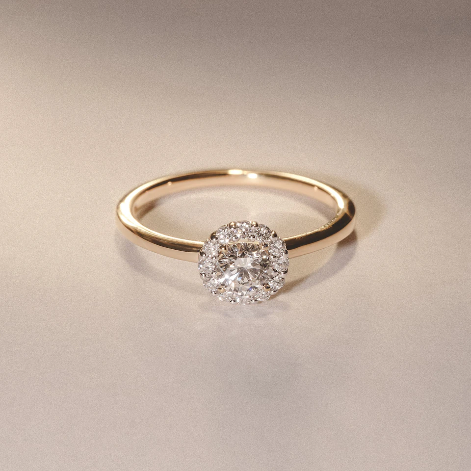 The Fleur Halo 0.50ct  H/SI Round Cut Lab Diamond Ring in 9K Yellow Gold