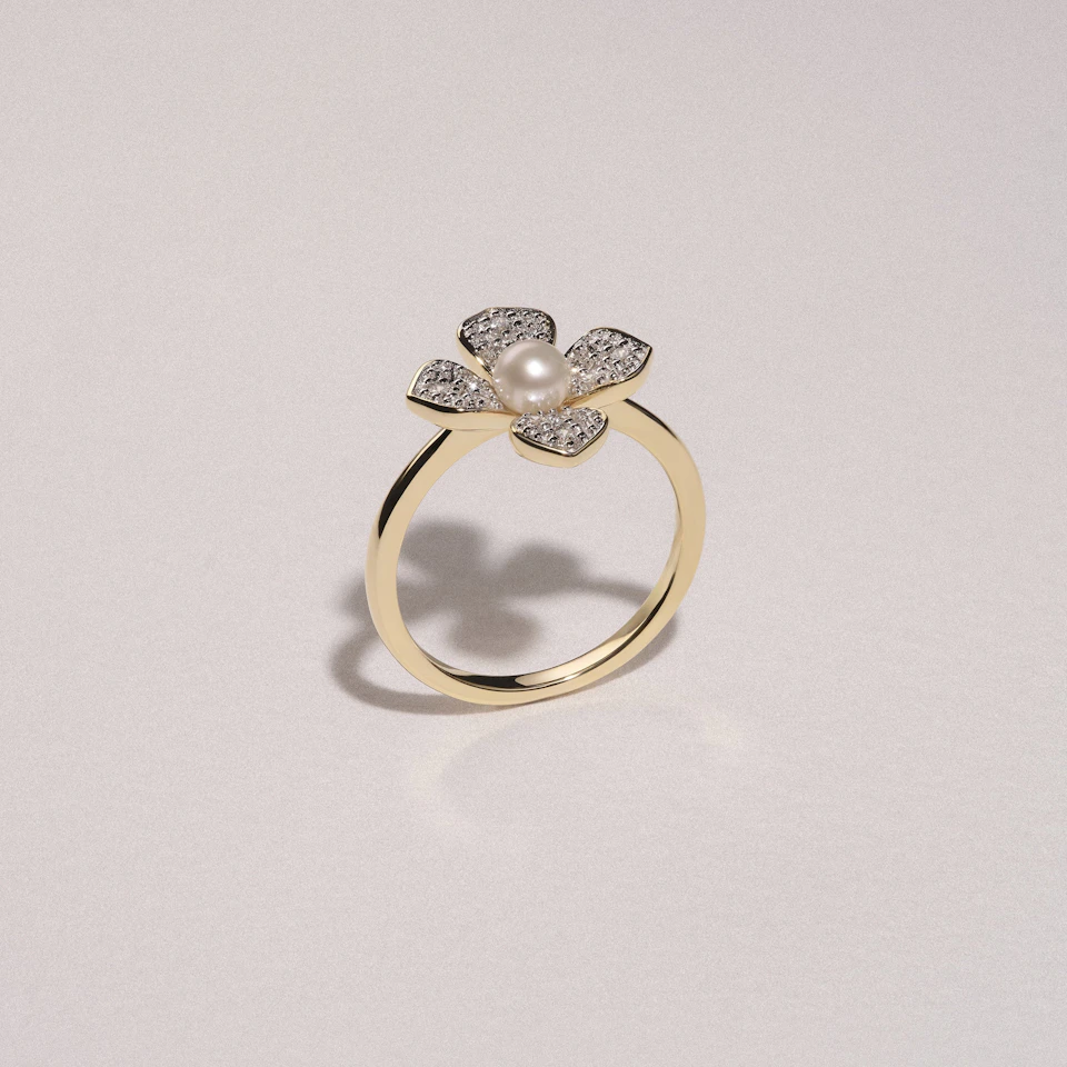 Eden 0.70ct Round Pearl and Lab Diamond Floral Ring in 18K Gold Vermeil