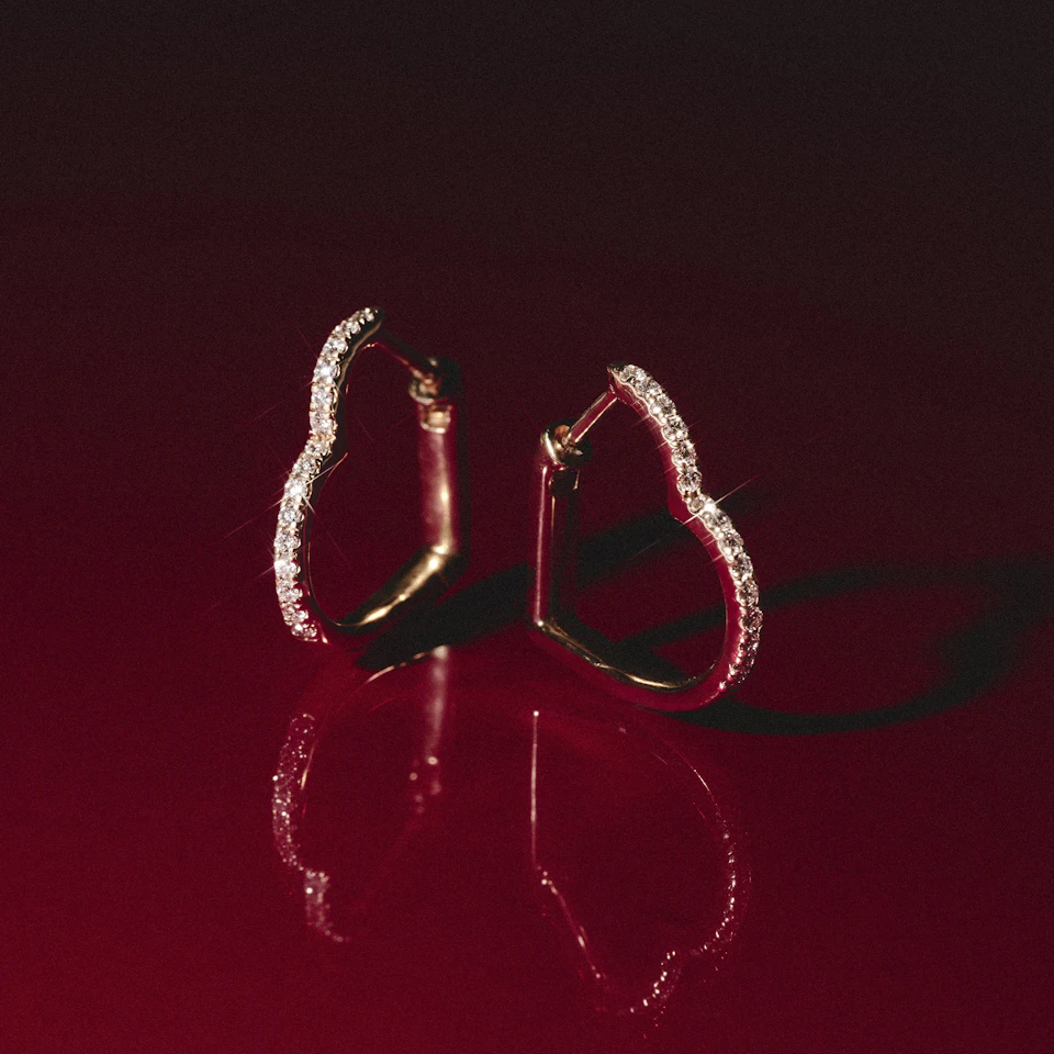Lab Diamond Heart Hoop Earrings 0.22ct in 18K Gold Vermeil