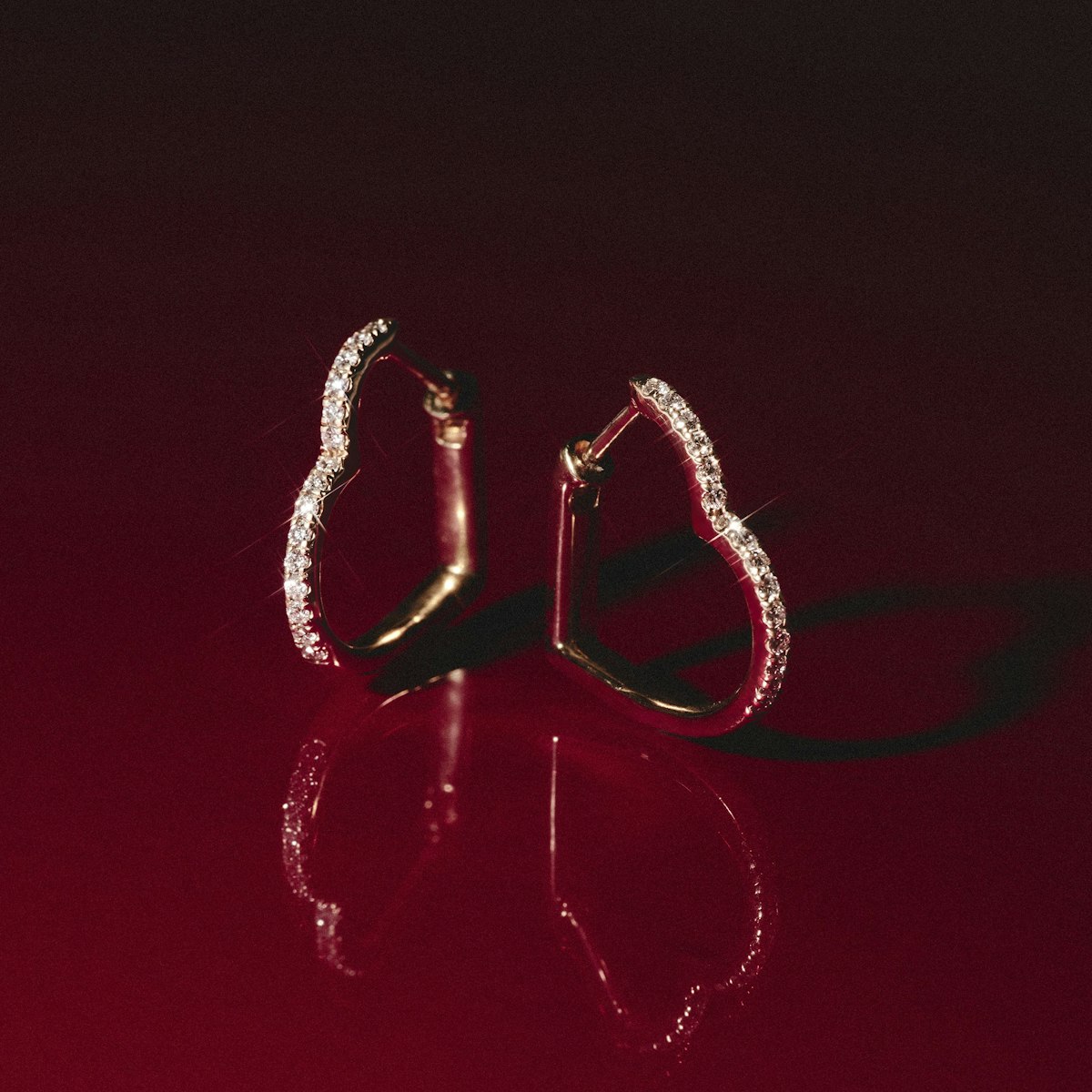 Lab Diamond Heart Hoop Earrings 0.22ct in 18K Gold Vermeil