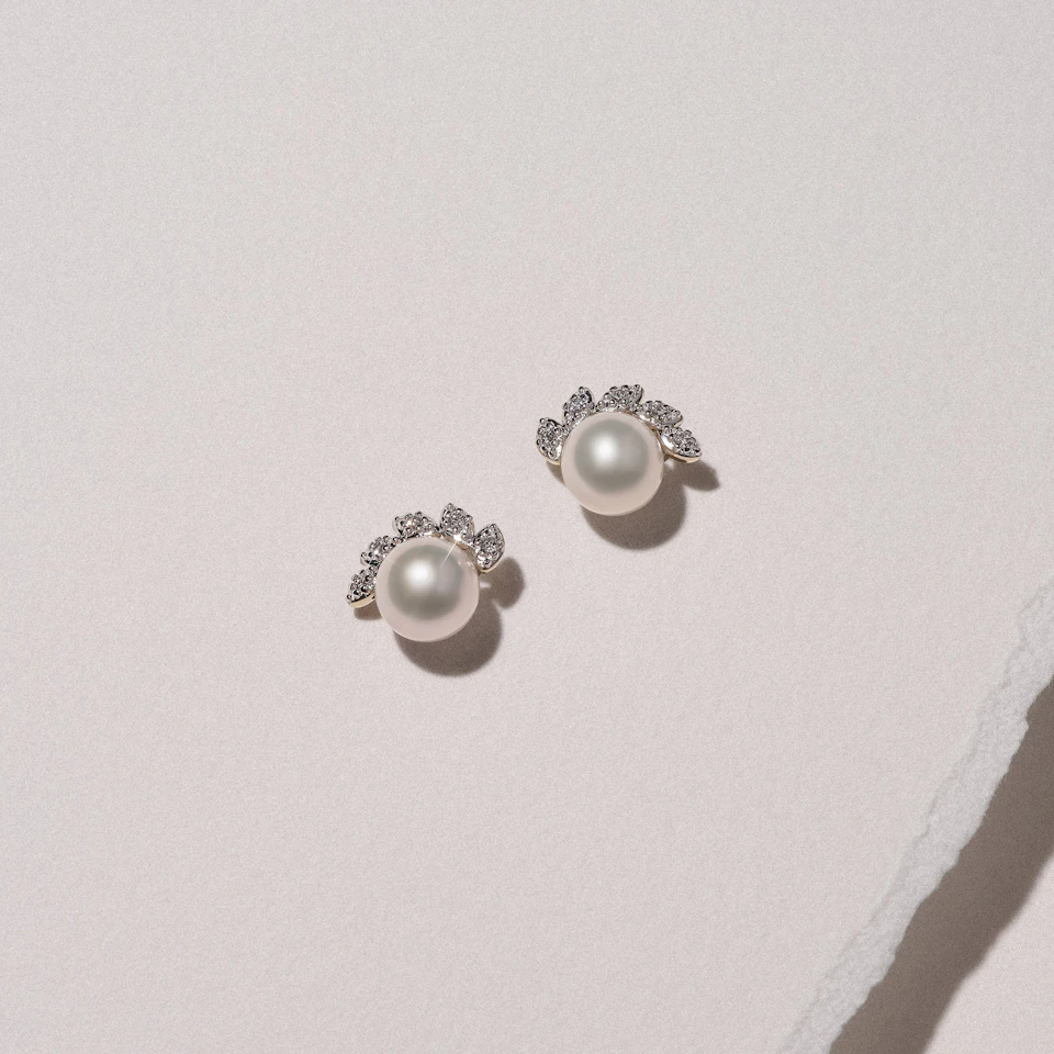 Eden 6.35ct Round Pearl and Lab Diamond Studs Earrings in18K Gold Vermeil