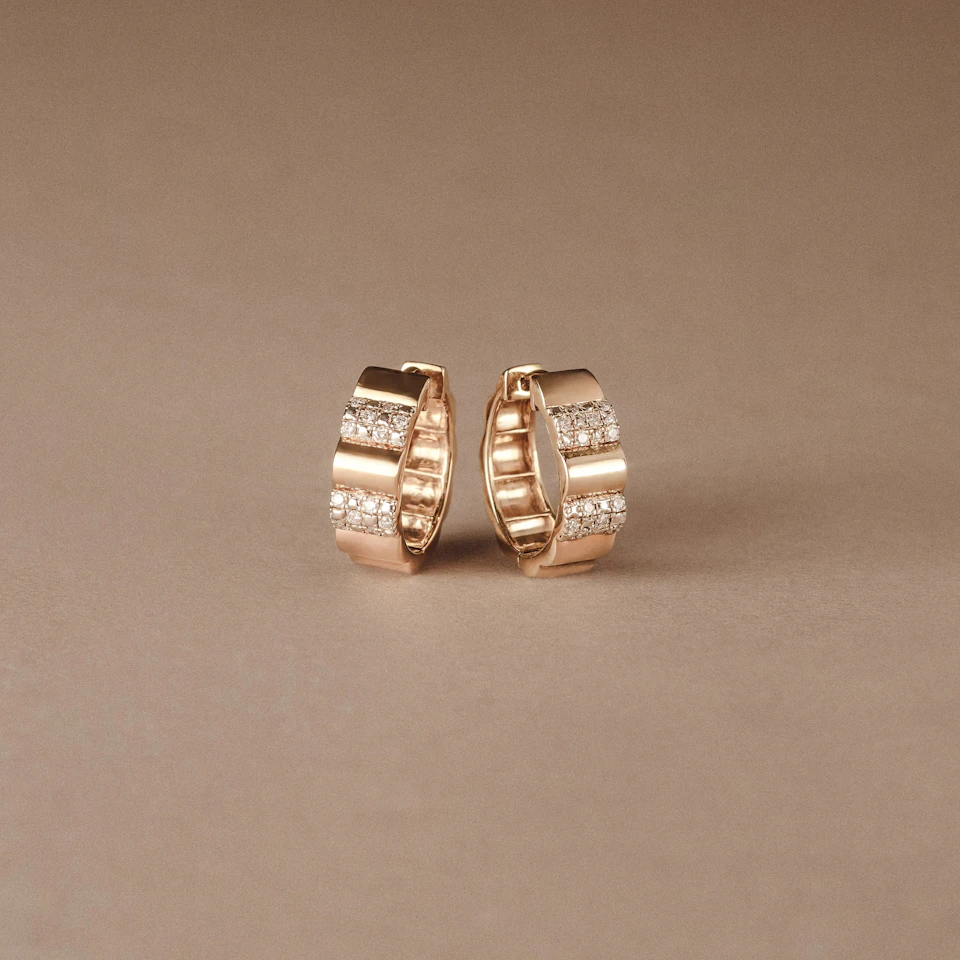 Contour 0.18ct Lab Diamond Huggie Earrings in Gold Vermeil