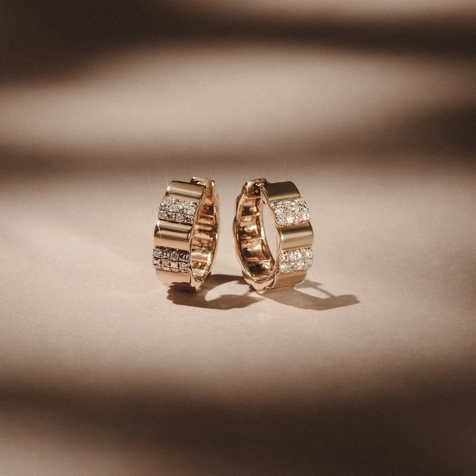 Contour 0.18ct Lab Diamond Huggie Earrings in Gold Vermeil