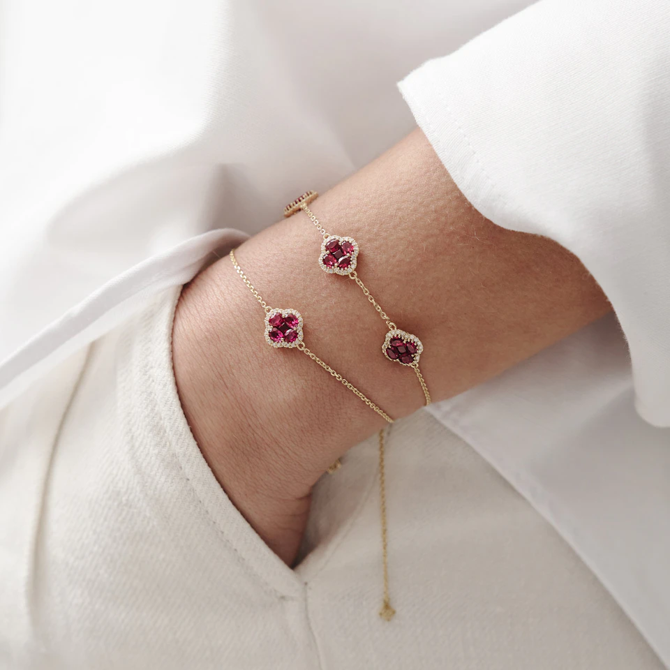 Alegria 3 Clover Lab Ruby Bracelet 2.70ct in 18k Gold Vermeil