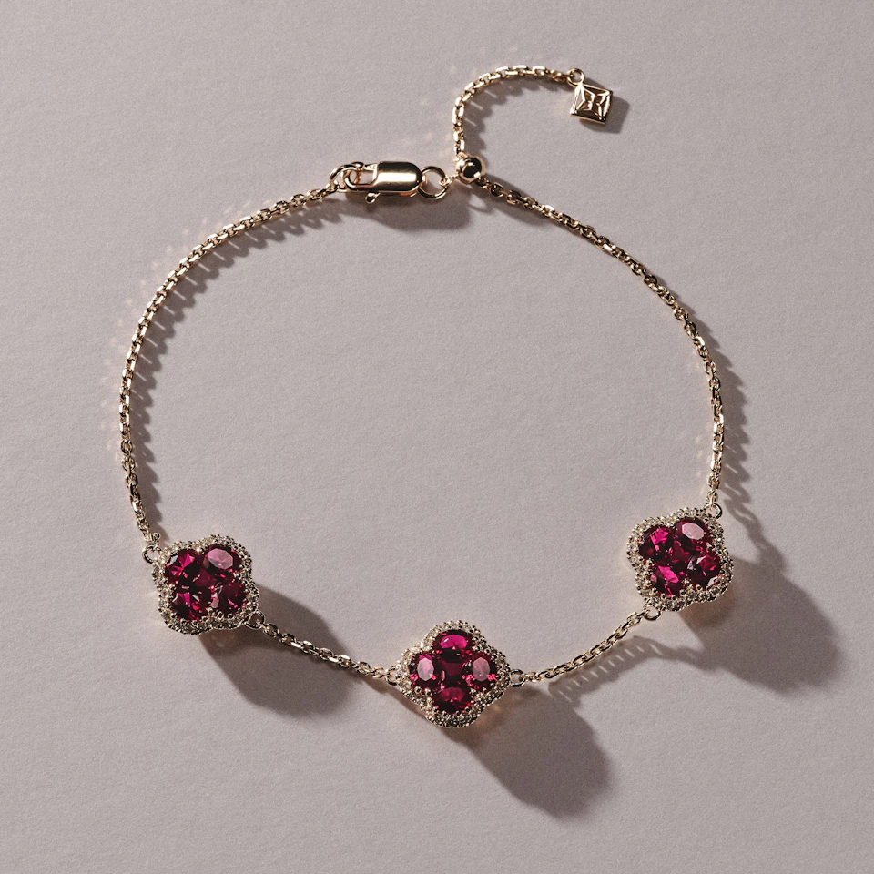 Alegria 3 Clover Lab Ruby Bracelet 2.70ct in 18k Gold Vermeil