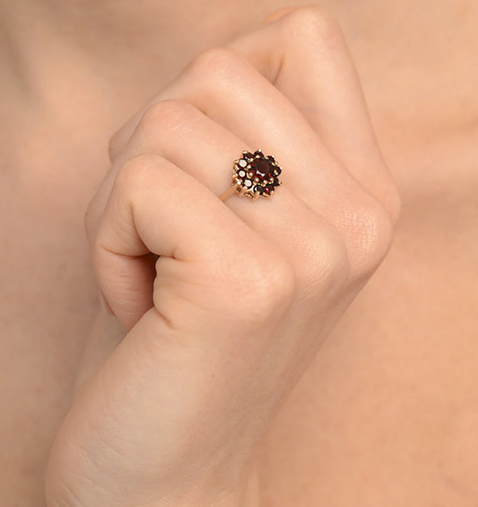Garnet Ring 9K Yellow Gold