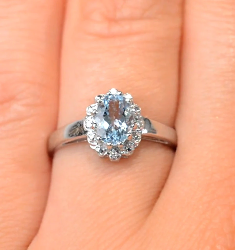 Aquamarine 0.70CT And Diamond 9K White Gold Ring