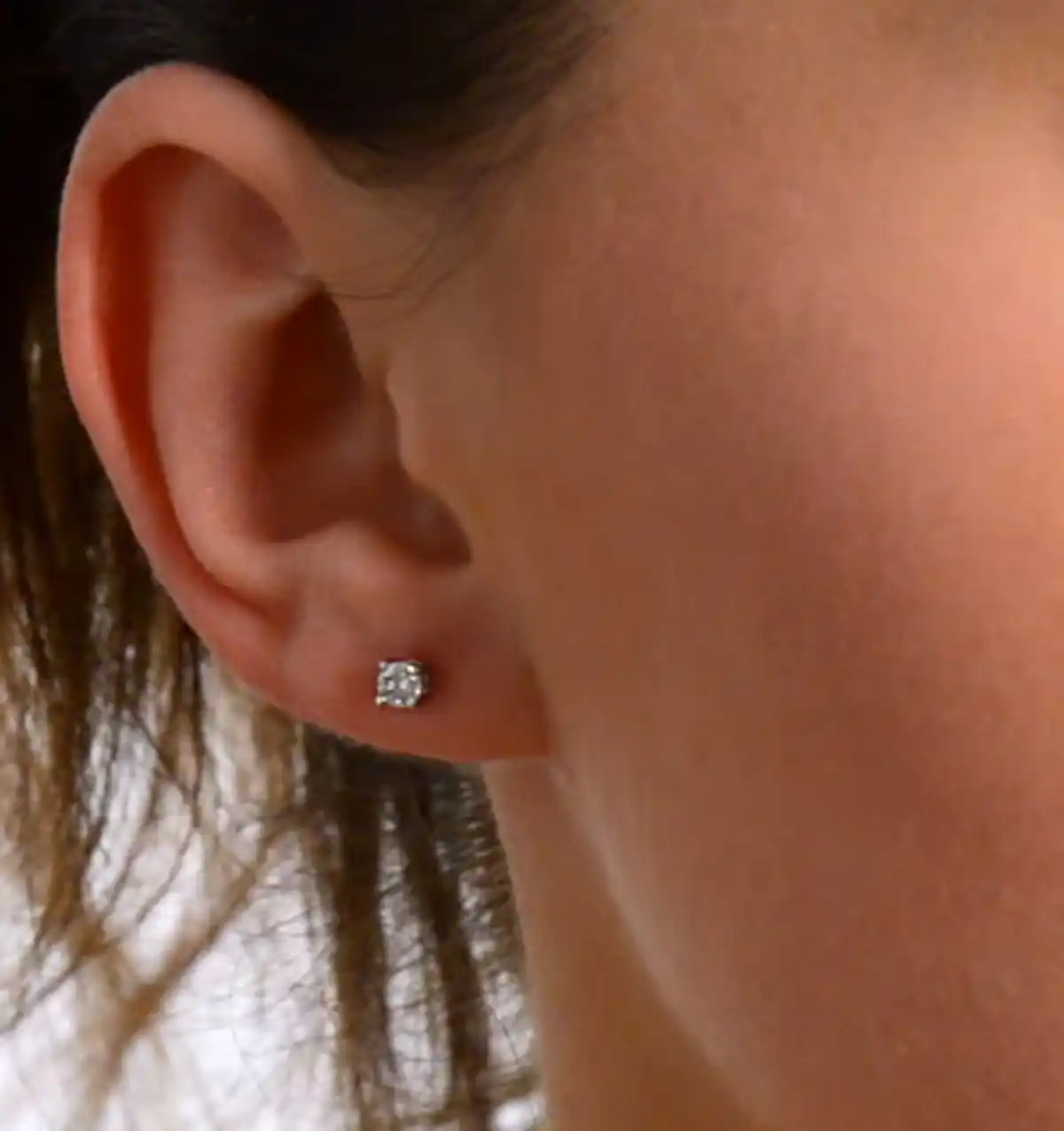 Diamond Earrings 0.20CT Studs G/Vs Quality in 18K White Gold - 3mm