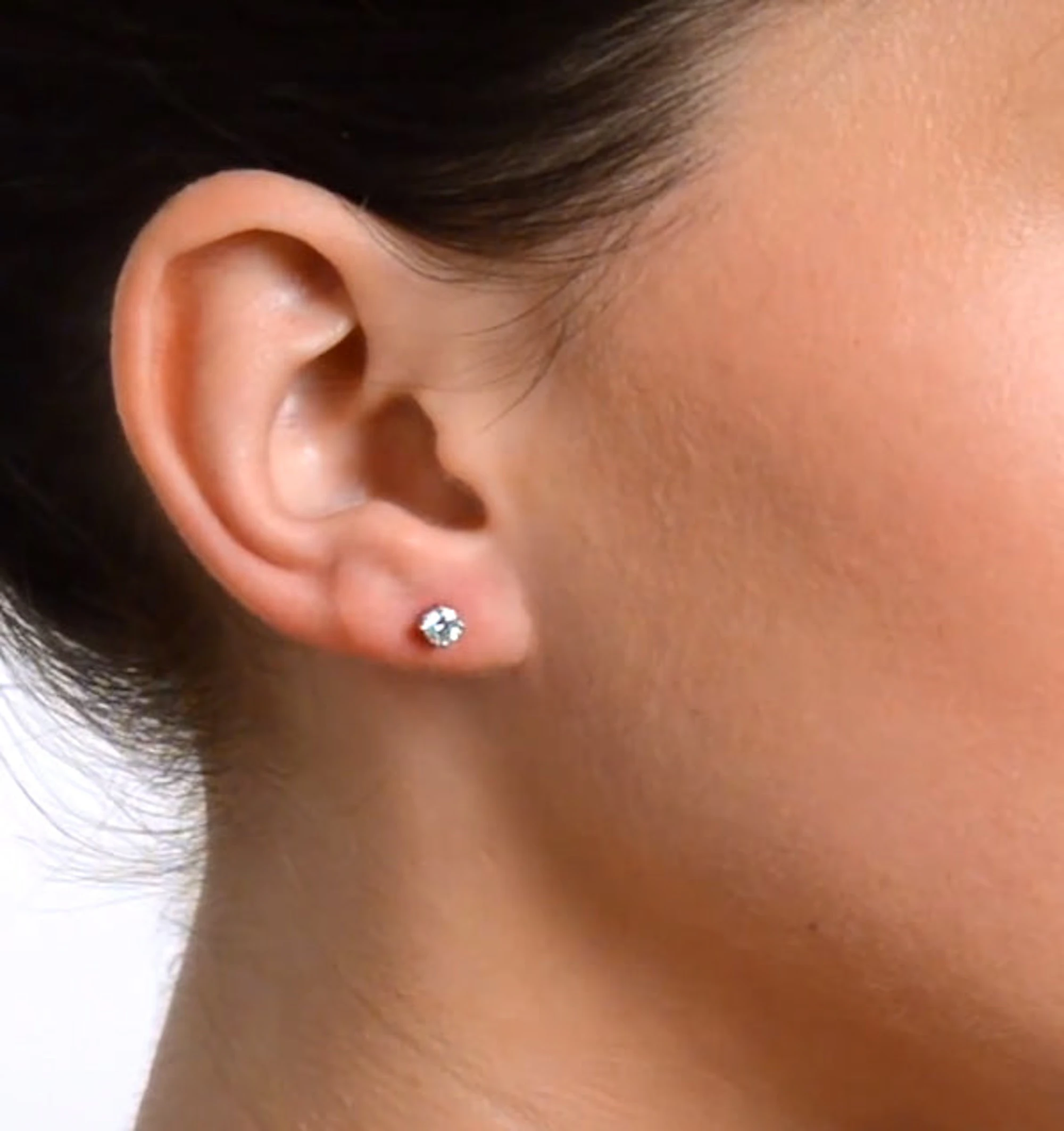 Diamond Earrings 0.40CT Studss Premium Quality in 18K White Gold 3.8mm