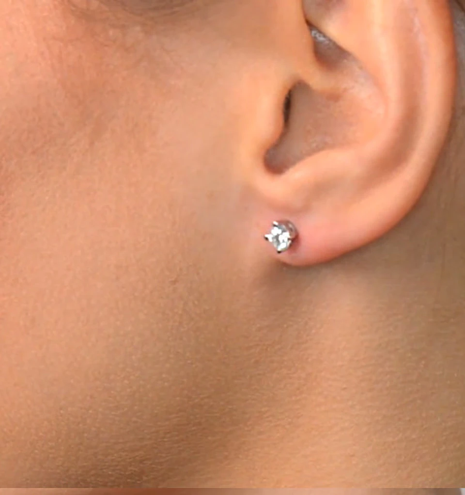 Diamond Earrings 0.50CT Studs G/Vs Quality in 18K White Gold - 4.1mm