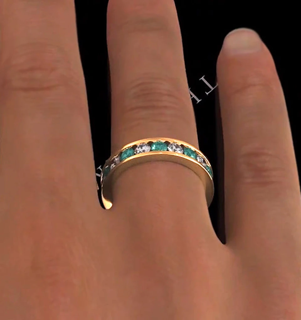ETERNITY RING RAE DIAMONDS G/VS AND EMERALD 1.70CT - 18K GOLD