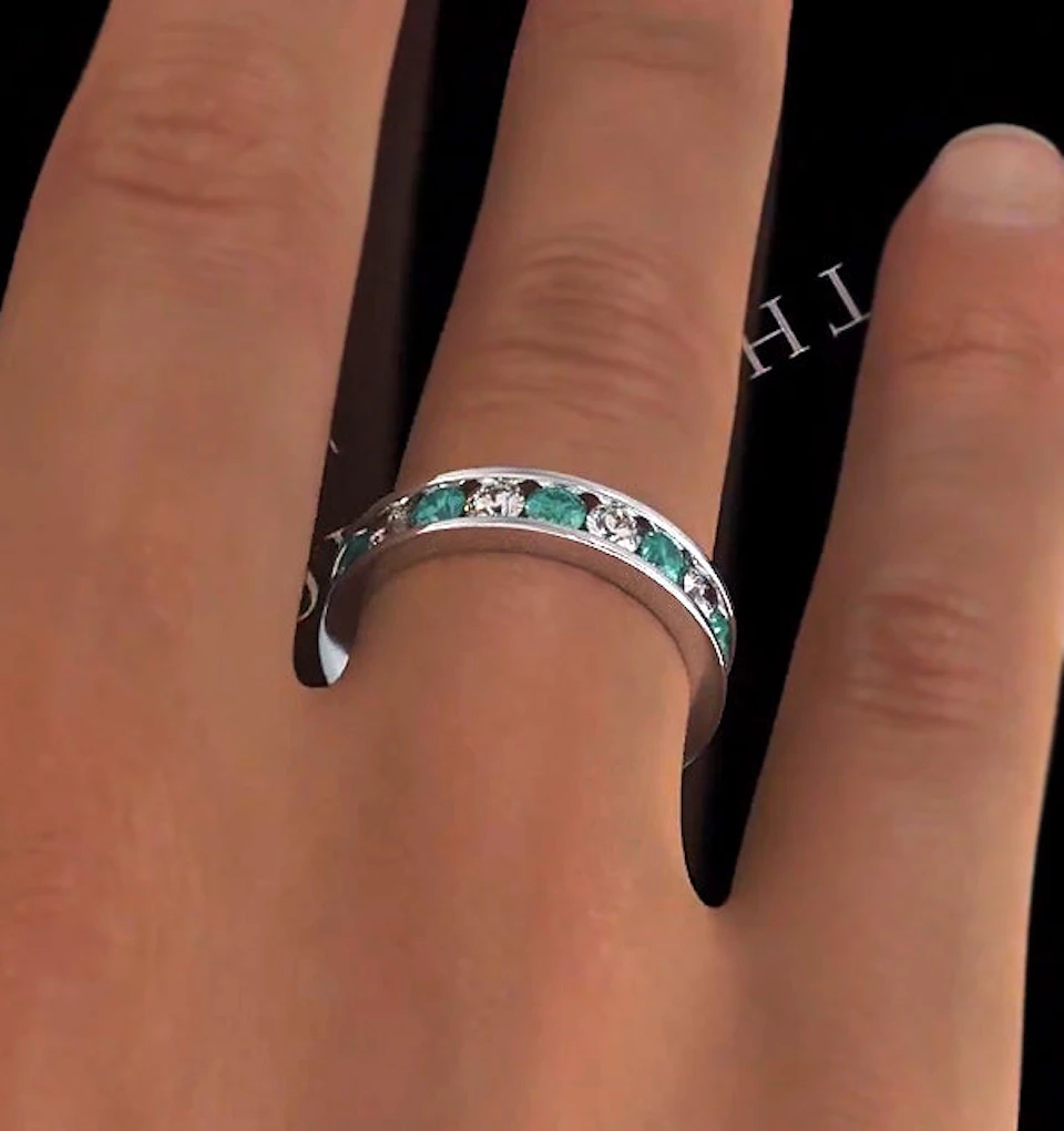 ETERNITY RING RAE DIAMONDS G/VS AND EMERALD 1.70CT - 18K WHITE GOLD