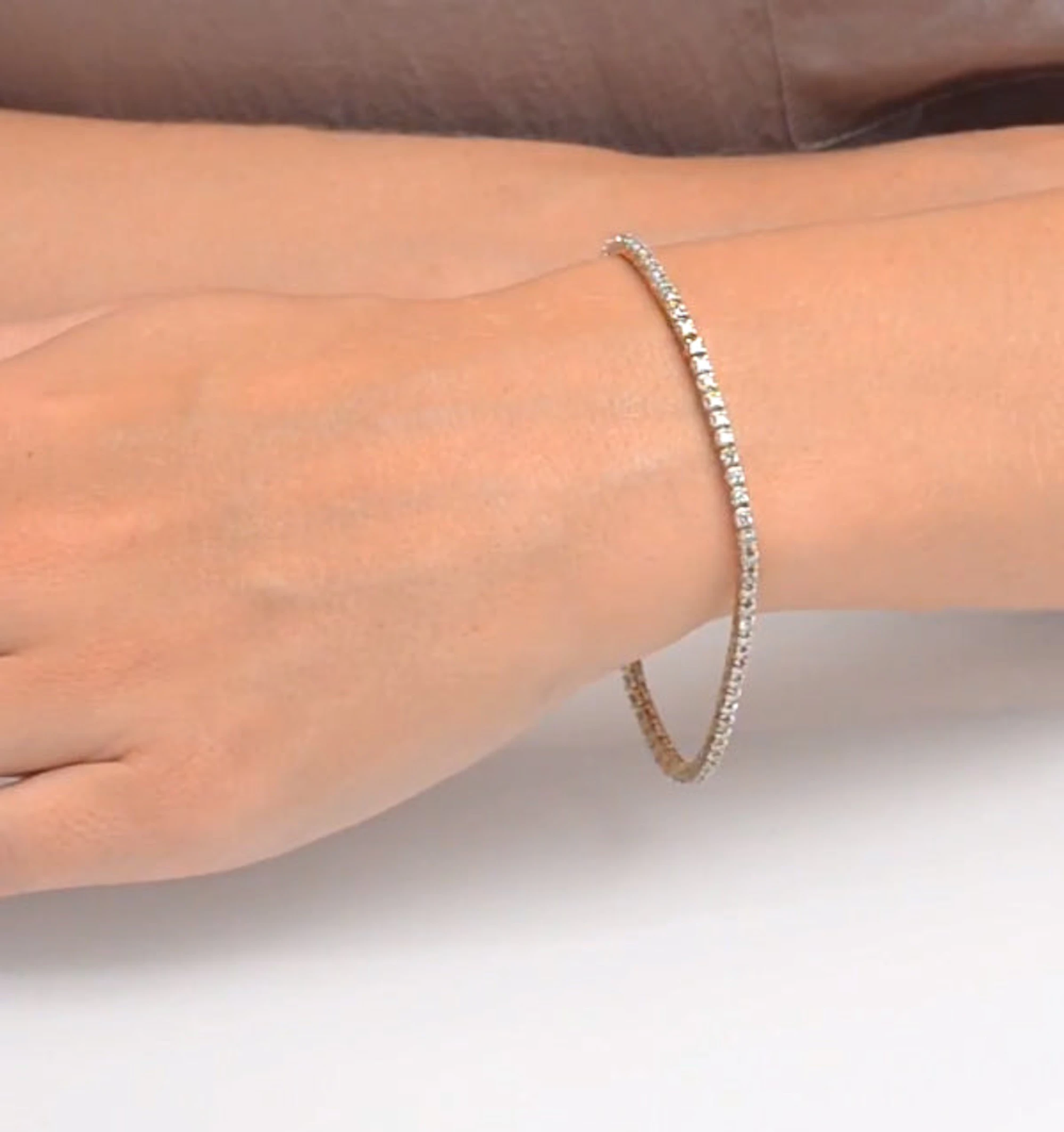 2ct Diamond Tennis Bracelet Claw Set in 9K Yellow Gold