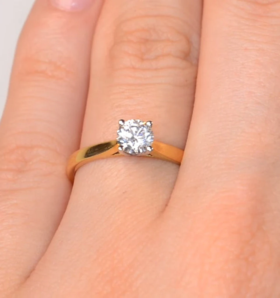 Engagement Ring Certified 0.50CT Elysia 18K Gold G/SI2